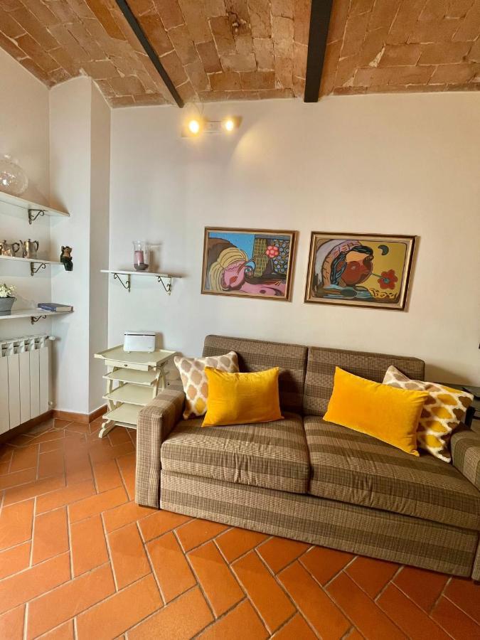 Maila Apartments 25Min From Florence ปาล์มเดดเซิร์ท ภายนอก รูปภาพ