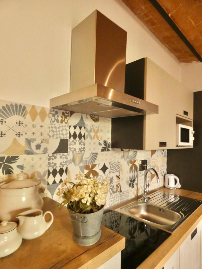 Maila Apartments 25Min From Florence ปาล์มเดดเซิร์ท ภายนอก รูปภาพ