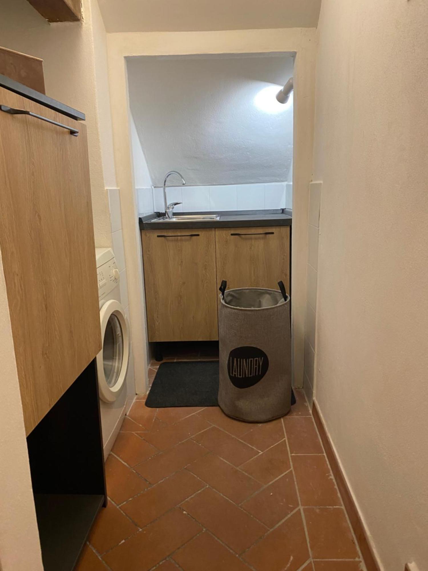 Maila Apartments 25Min From Florence ปาล์มเดดเซิร์ท ห้อง รูปภาพ